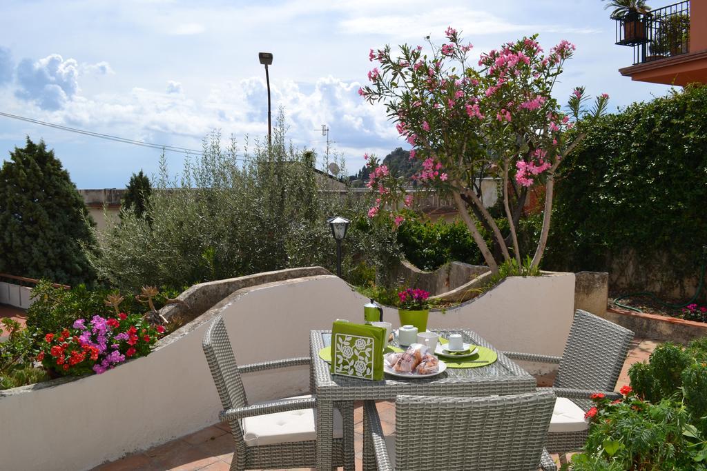 Charming Place Taormina Dış mekan fotoğraf